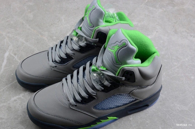 DM9014-003 Jordan (2022)  Bean Air 5 Retro Green 0711